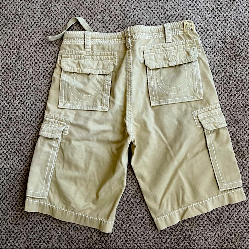 True religion men short